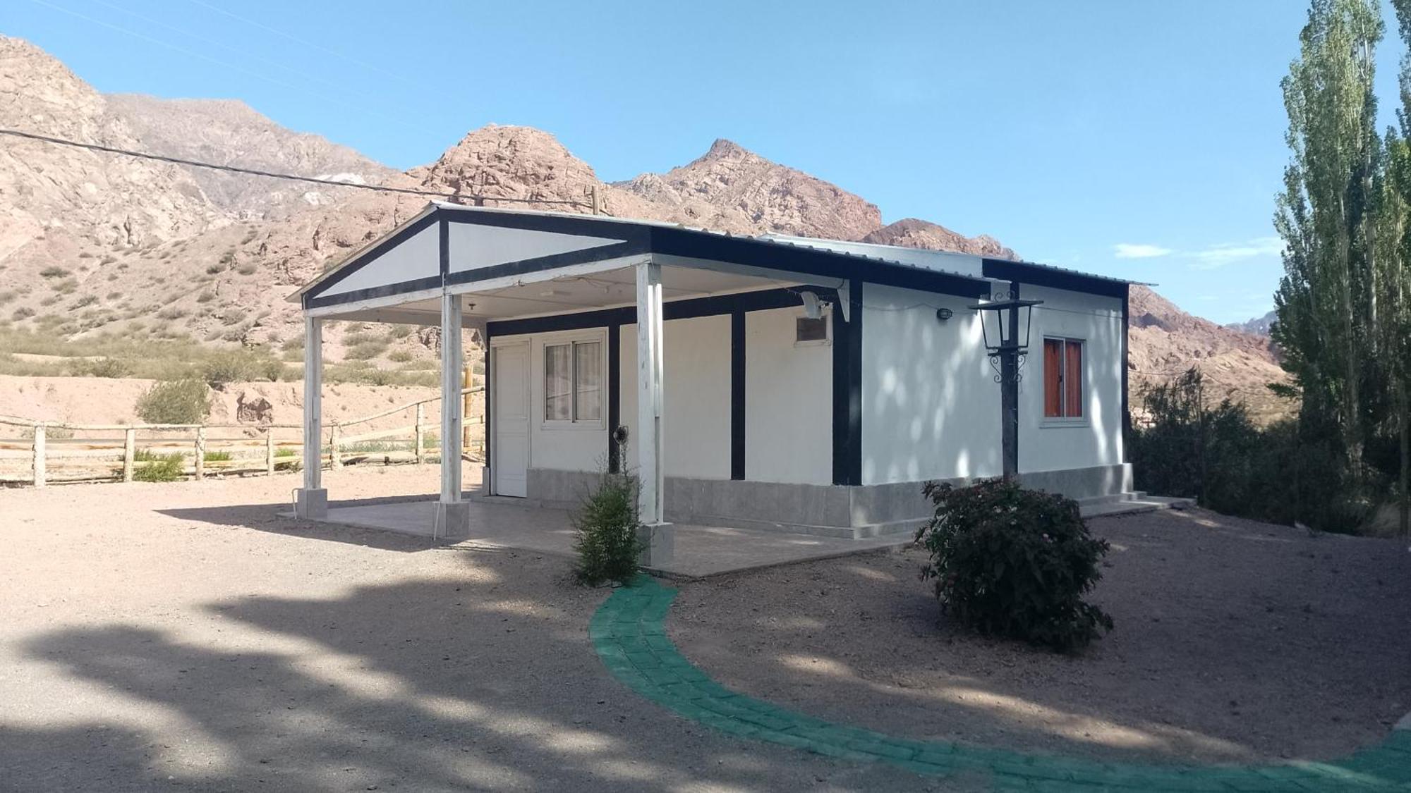 Cabanas De Los Andes Uspallata Exterior foto